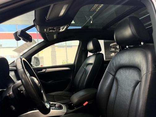 Ibis White 2012 Audi Q5 3.2 Premium Plus