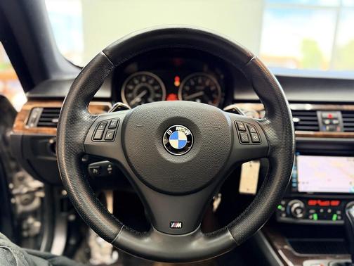 Black Sapphire Metallic 2012 BMW 335