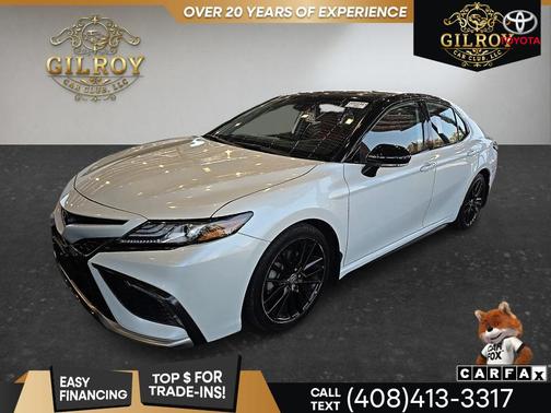 Wind Chill Pearl/Midnight Black Metallic 2023 Toyota Camry XSE