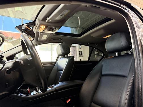 Azurite Black Metallic 2015 BMW 528