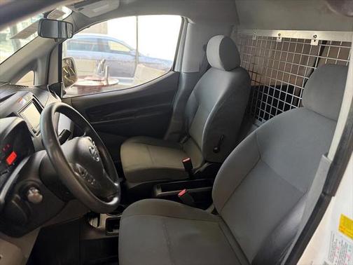 2021 Nissan NV200 SV