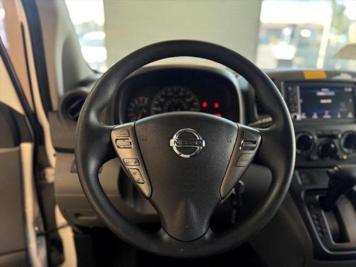 2021 Nissan NV200 SV