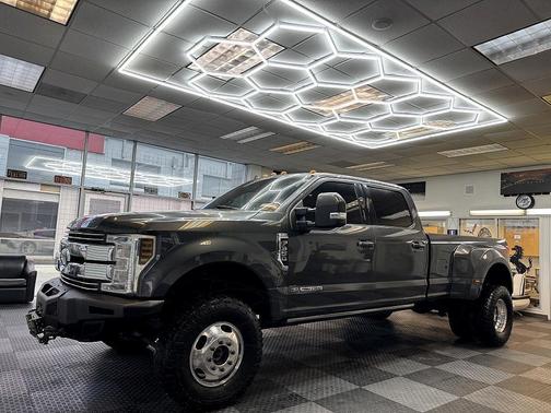 2019 Ford F-350 Lariat