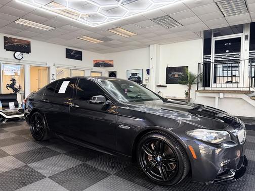 Callisto Gray Metallic 2014 BMW 550 M-SPORT