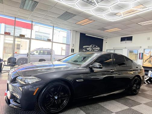 Callisto Gray Metallic 2014 BMW 550 M-SPORT
