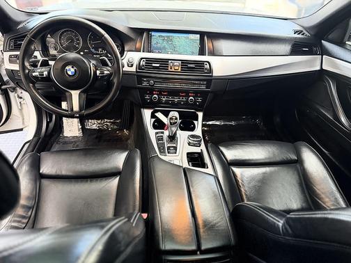 Cashmere Silver Metallic 2015 BMW 550 M-SPORT