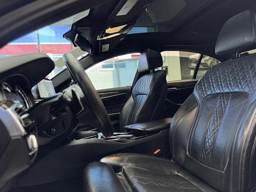 2018 BMW M550 i Xdrive