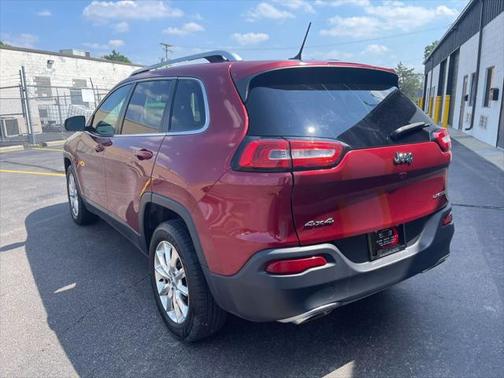 2015 Jeep Cherokee Sport