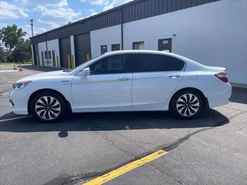 2017 Honda Accord Hybrid Base