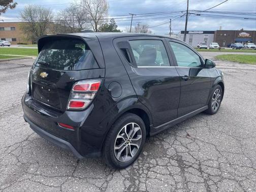 2017 Chevrolet Sonic LT