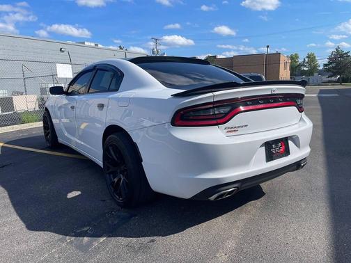 2015 Dodge Charger SXT