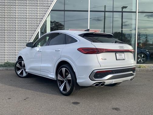 2025 Audi SQ5 3.0T Premium Plus