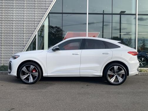 2025 Audi SQ5 3.0T Premium Plus