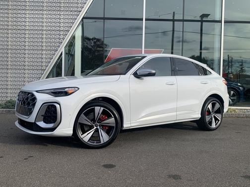 2025 Audi SQ5 3.0T Premium Plus