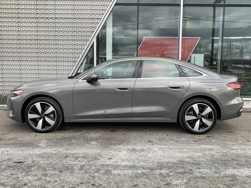 2025 Audi A5 Premium Plus TFSI quattro S tronic