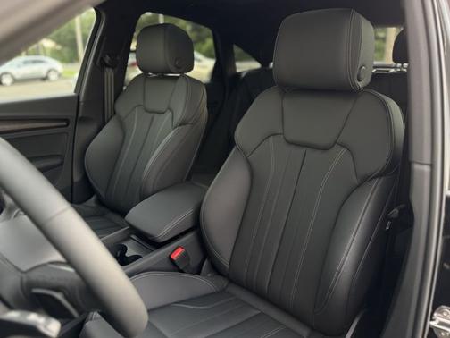2025 Audi Q5 45 S line Premium Plus
