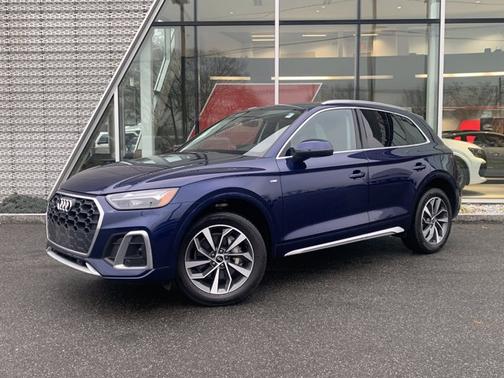 2023 Audi Q5 45 S line Premium Plus