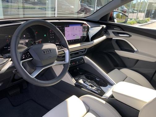 2025 Audi Q5 Premium Plus