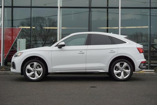 2022 Audi Q5 45 S line Premium Plus