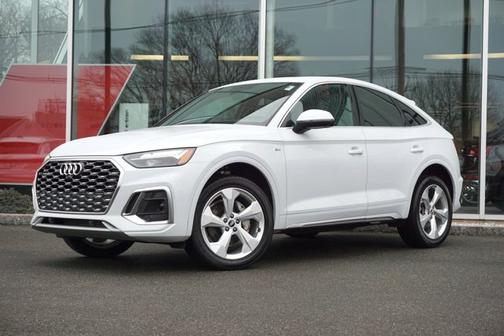 2022 Audi Q5 45 S line Premium Plus