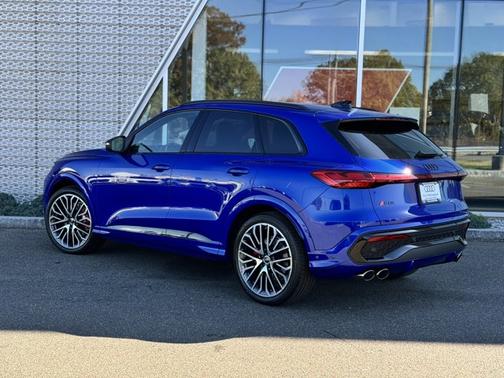 2025 Audi SQ5 3.0T Prestige