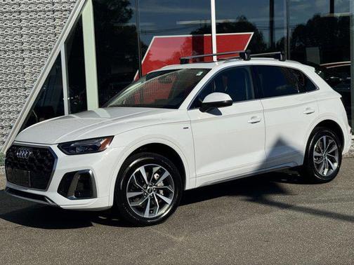 2023 Audi Q5 45 S line Premium Plus