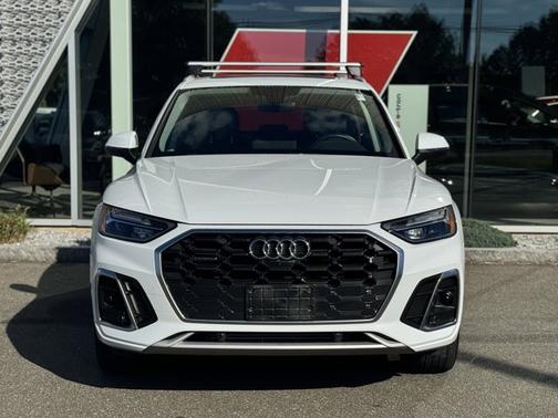 2023 Audi Q5 45 S line Premium Plus