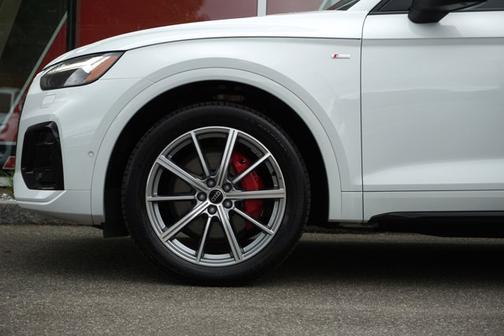 2024 Audi Q5 55 S line Prestige