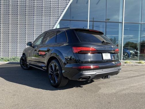 2026 Audi Q7 55 Premium Plus