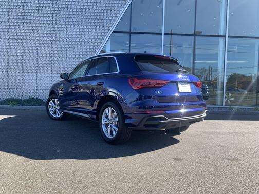 2025 Audi Q3 45 S line Premium Plus