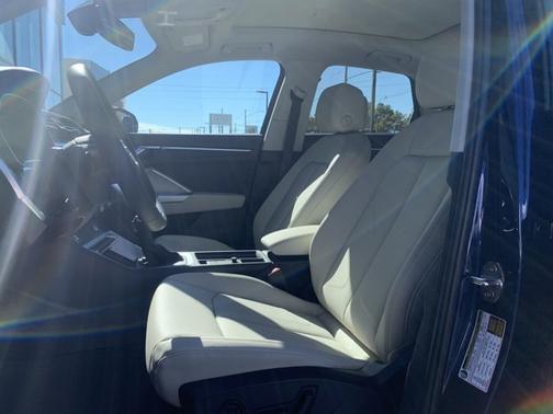 2025 Audi Q3 45 S line Premium Plus