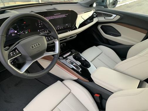 2025 Audi A5 Premium Plus TFSI quattro S tronic