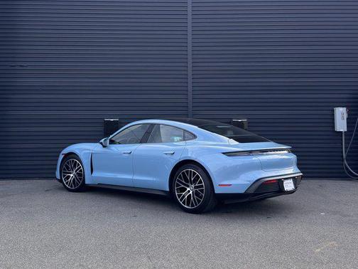2024 Porsche Taycan RWD
