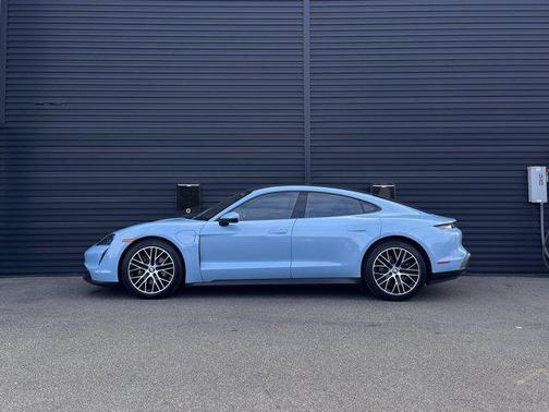 2024 Porsche Taycan RWD
