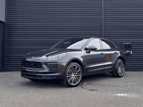 2024 Porsche Macan Base