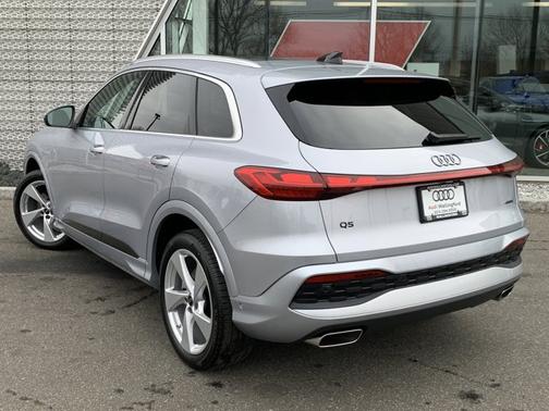 2025 Audi Q5 Prestige TFSI quattro S tronic