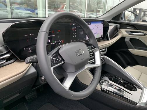 2025 Audi Q5 Prestige TFSI quattro S tronic