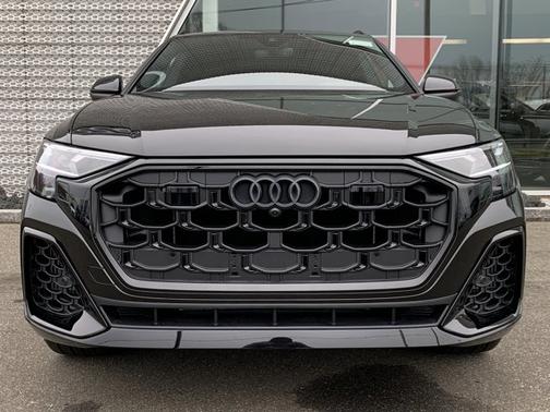 2026 Audi Q8 55 Premium Plus