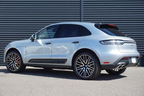 2026 Porsche Macan Macan
