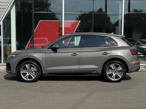 2025 Audi Q5 45 S line Premium