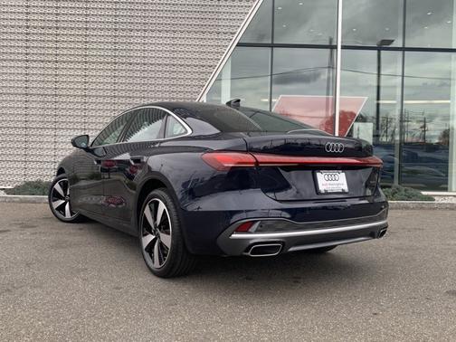 2025 Audi A5 Premium Plus TFSI quattro S tronic