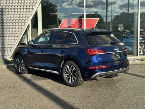 2022 Audi Q5 45 S line Premium Plus