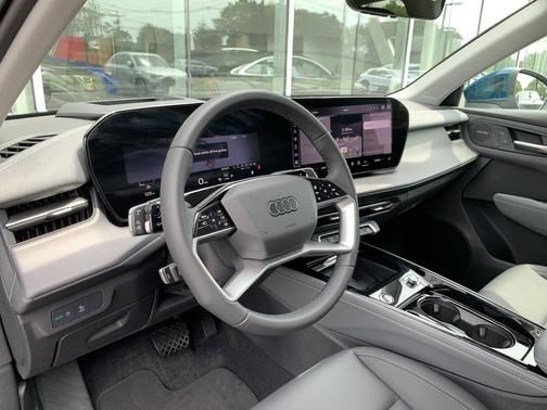 Malpelo Blue Metallic 2026 Audi Q3 TFSI quattro S tronic