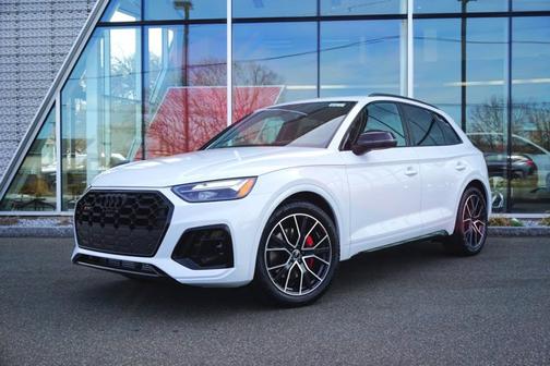 2025 Audi SQ5 3.0T Premium Plus