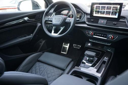 2025 Audi SQ5 3.0T Premium Plus