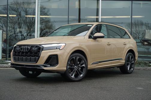 2025 Audi Q7 55 Premium Plus