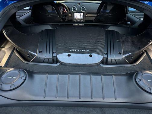 2023 Porsche 718 Cayman GT4 RS