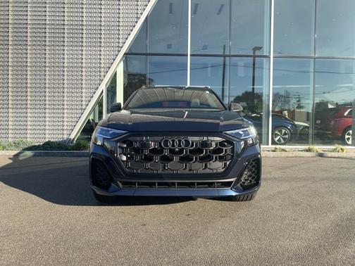 2024 Audi SQ8 4.0T Premium Plus