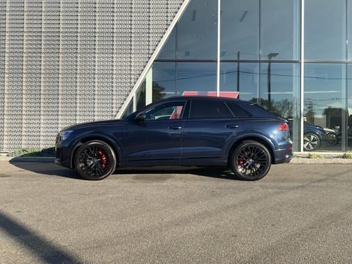 2024 Audi SQ8 4.0T Premium Plus