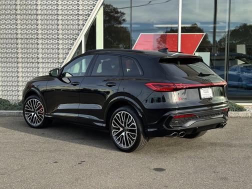 2025 Audi SQ5 3.0T Premium Plus